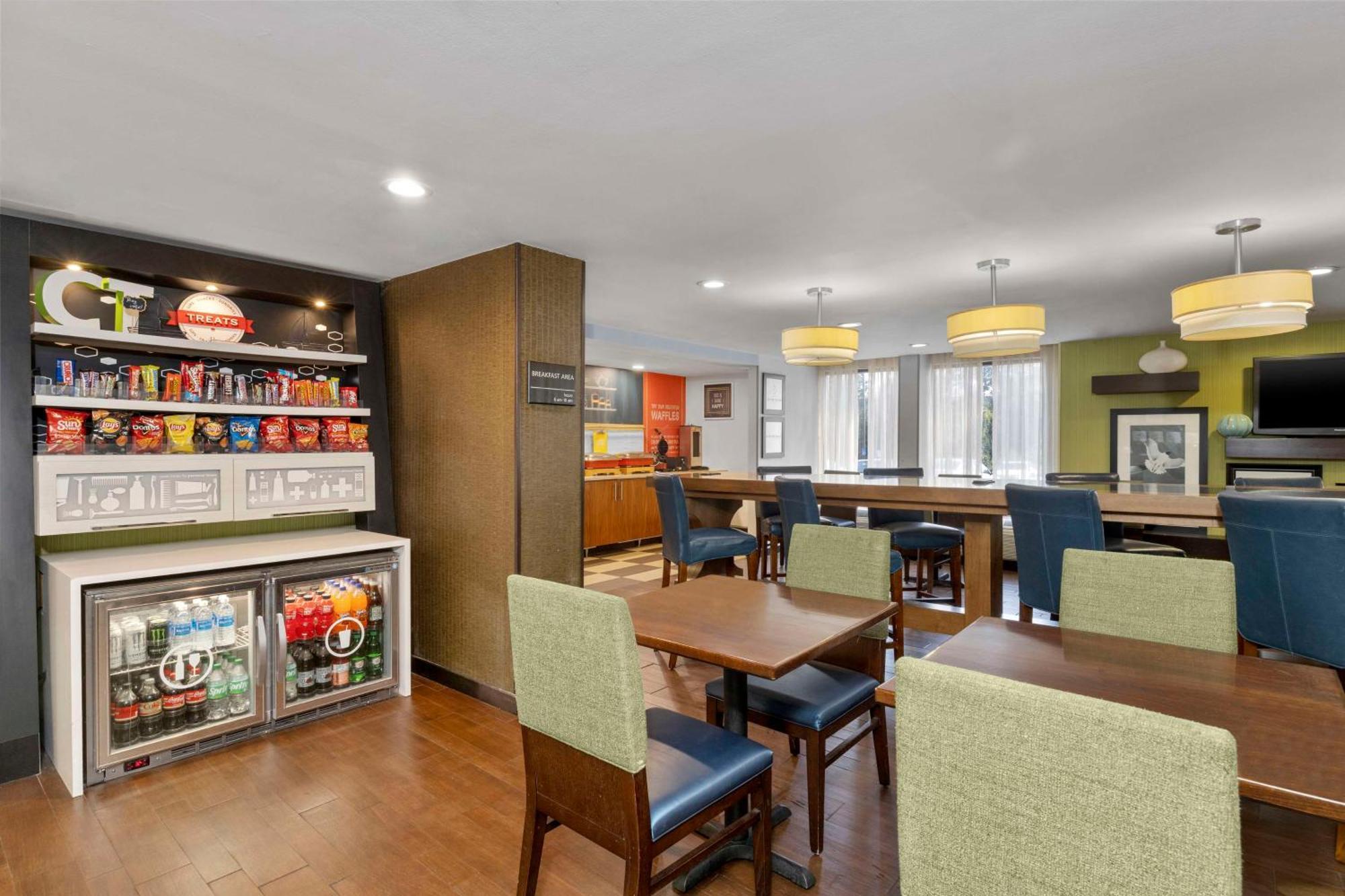 Hampton Inn By Hilton Milford Exterior foto