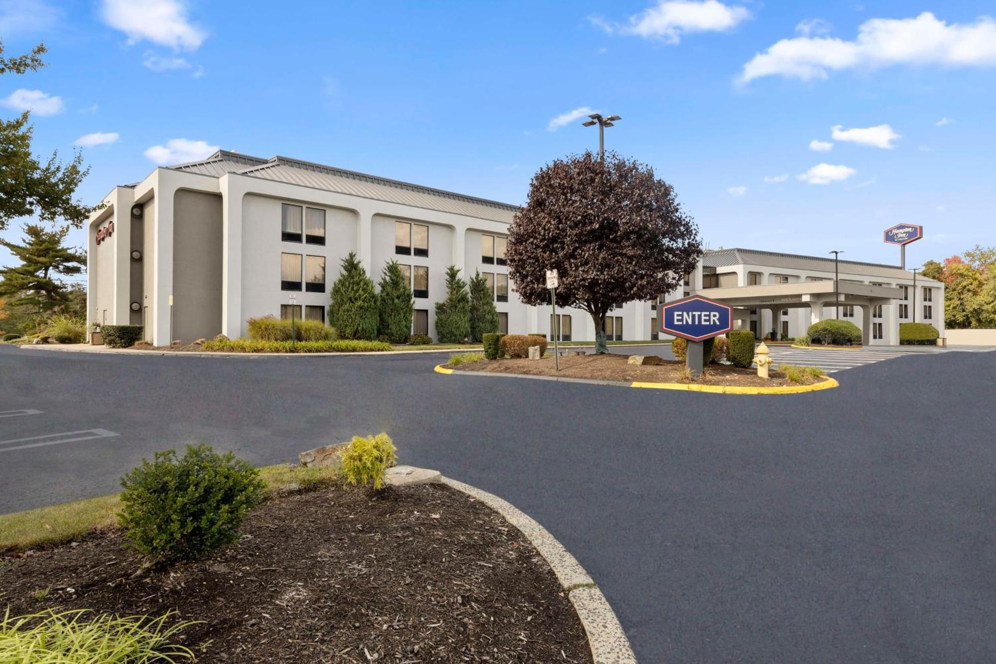 Hampton Inn By Hilton Milford Exterior foto
